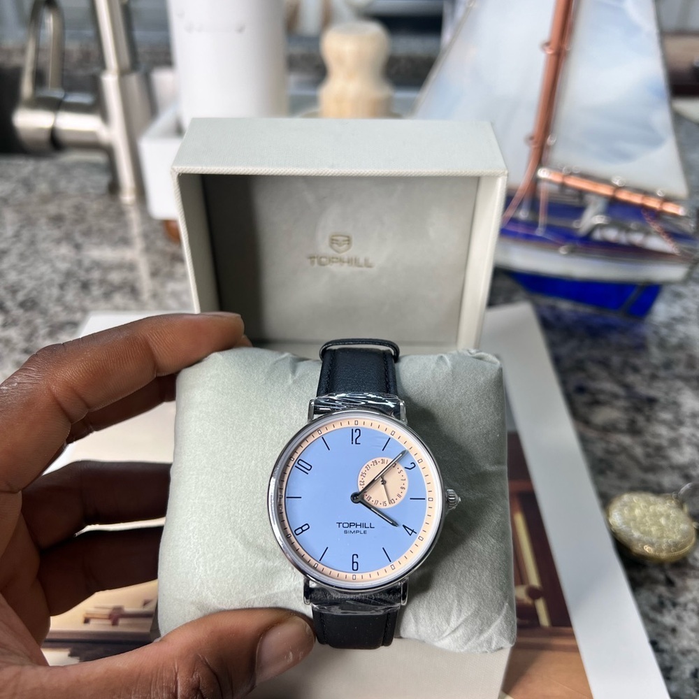 Tophill Men's Blue and Black Dress Watch